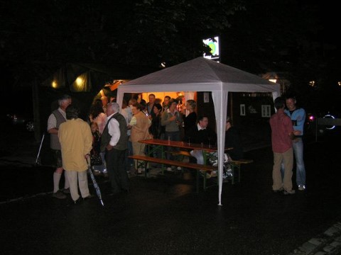 Abendstimmung beim Dorffest