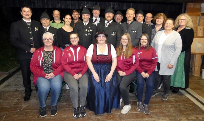 Vorstandschaft mit Ausschuss